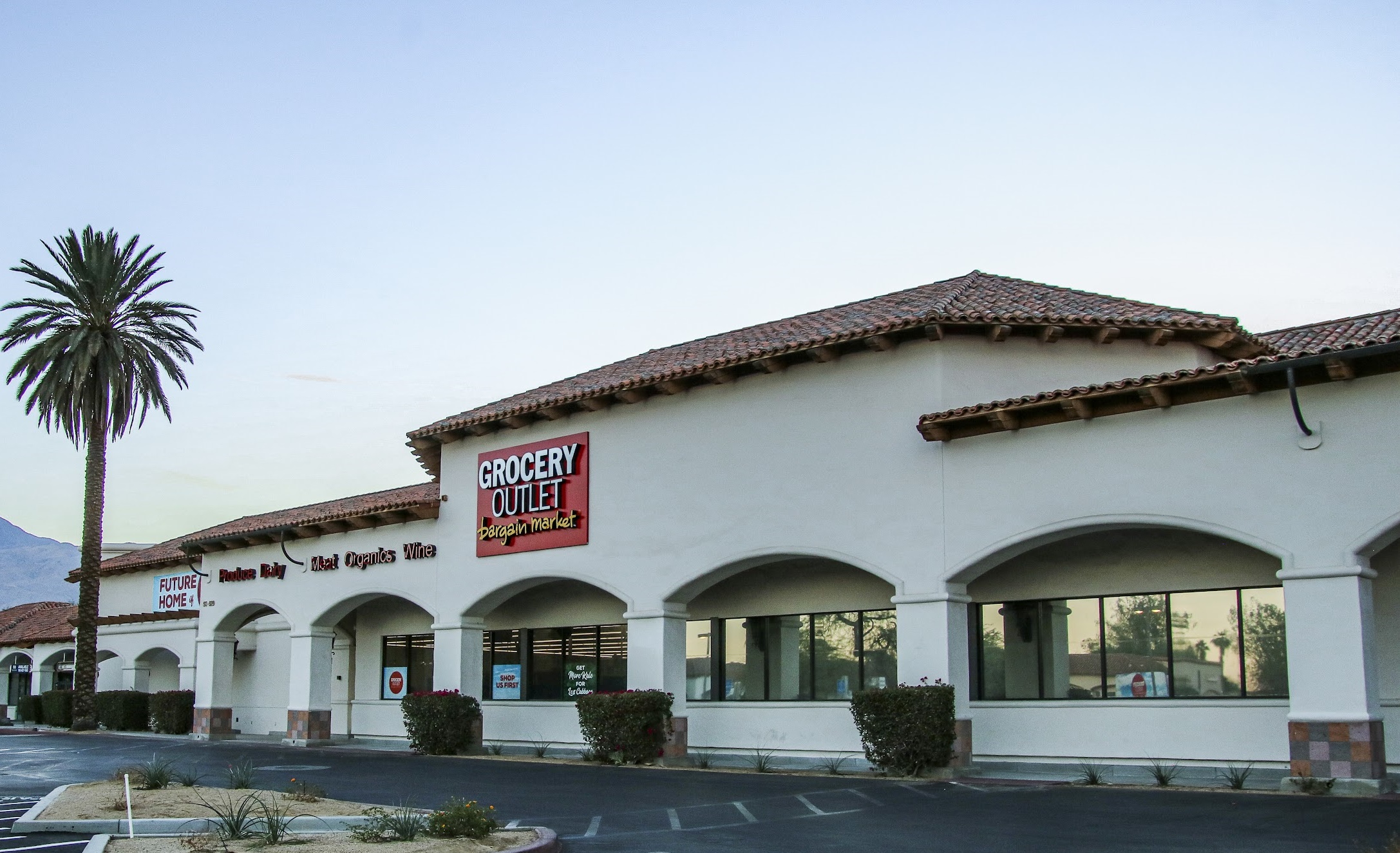 Grocery Outlet — New Construction