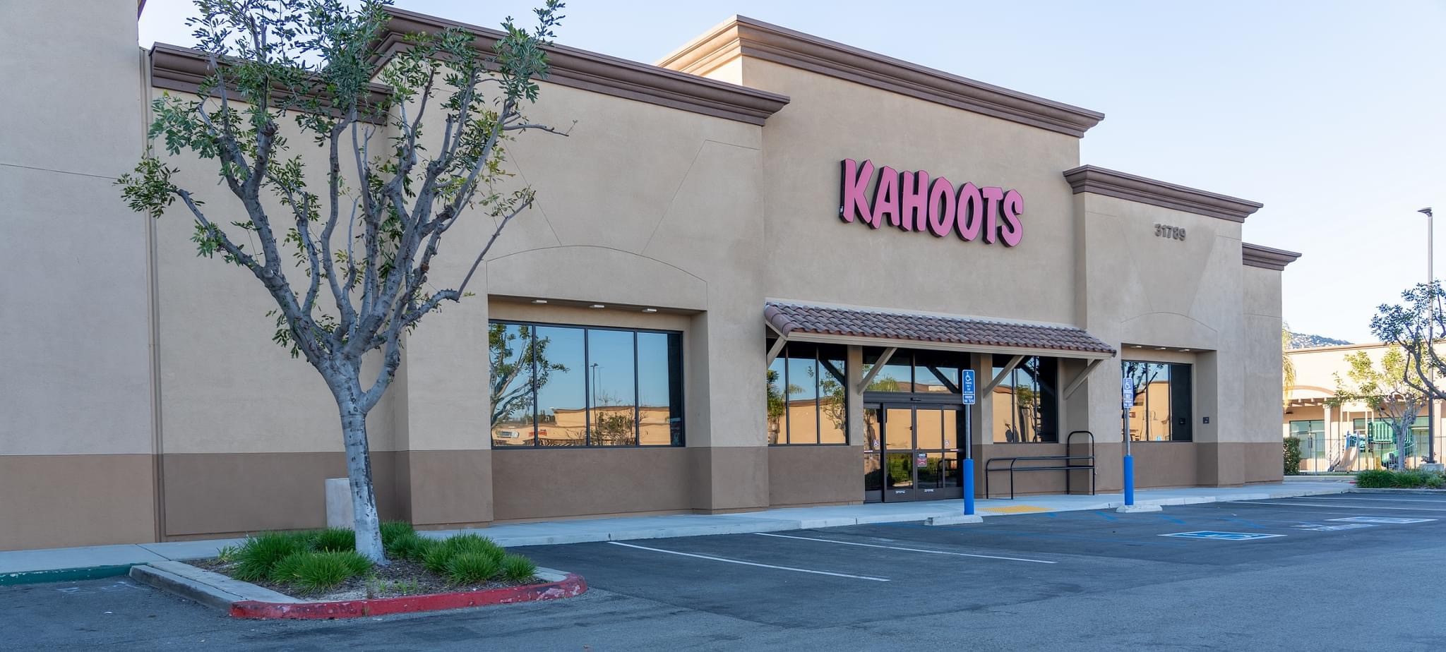 Kahoots — Tenant Improvement